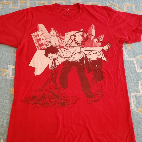 "Mic Chuck. One. Two." Threadless T- Shirt Size Medium - Picture 3 of 6